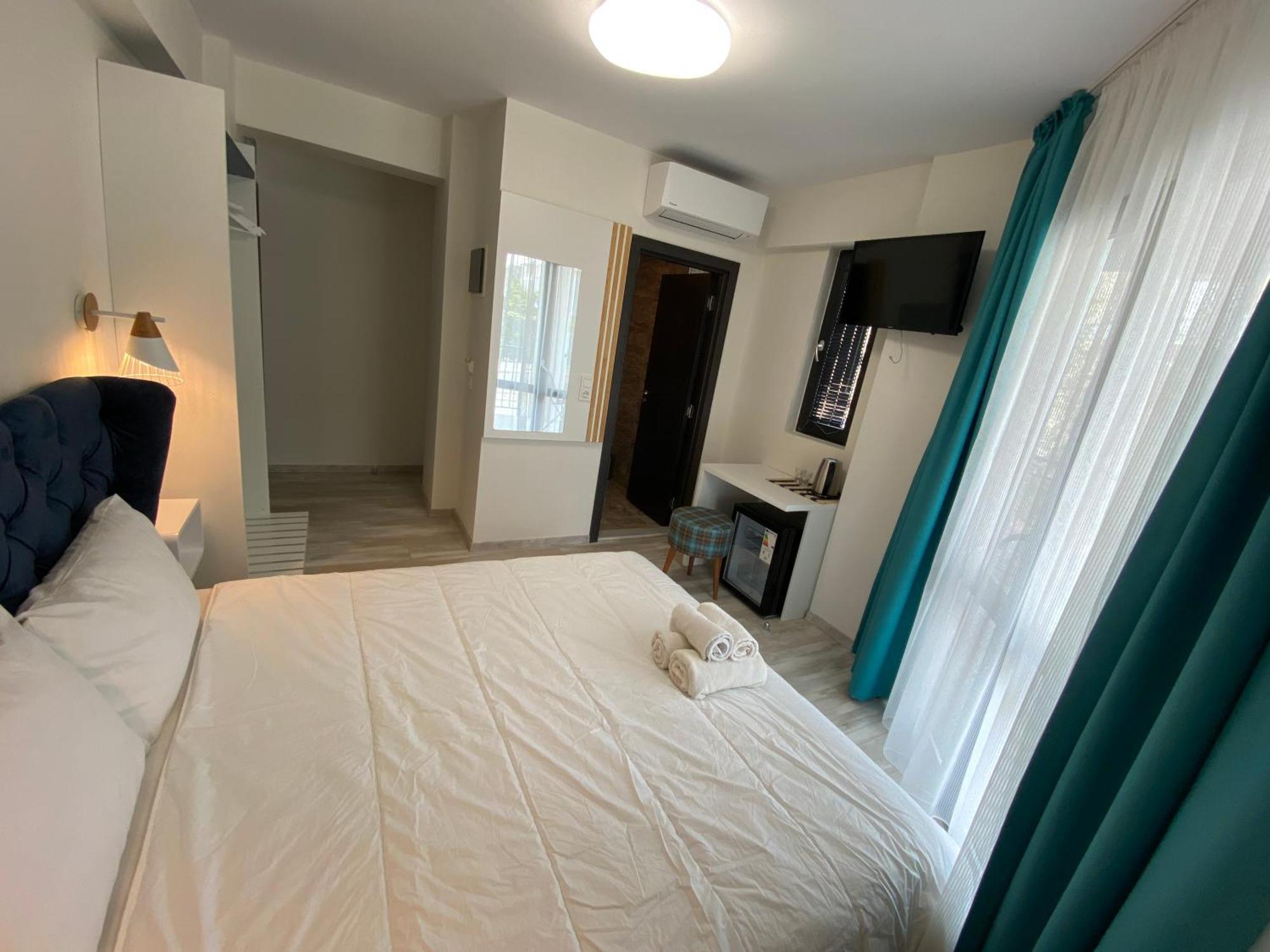 بوتوس Opalium Beach Front Suites المظهر الخارجي الصورة